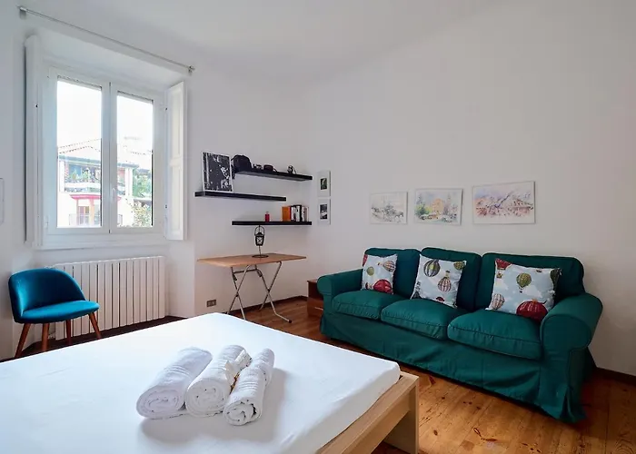 Xenia s - Central Studio In Navigli Area